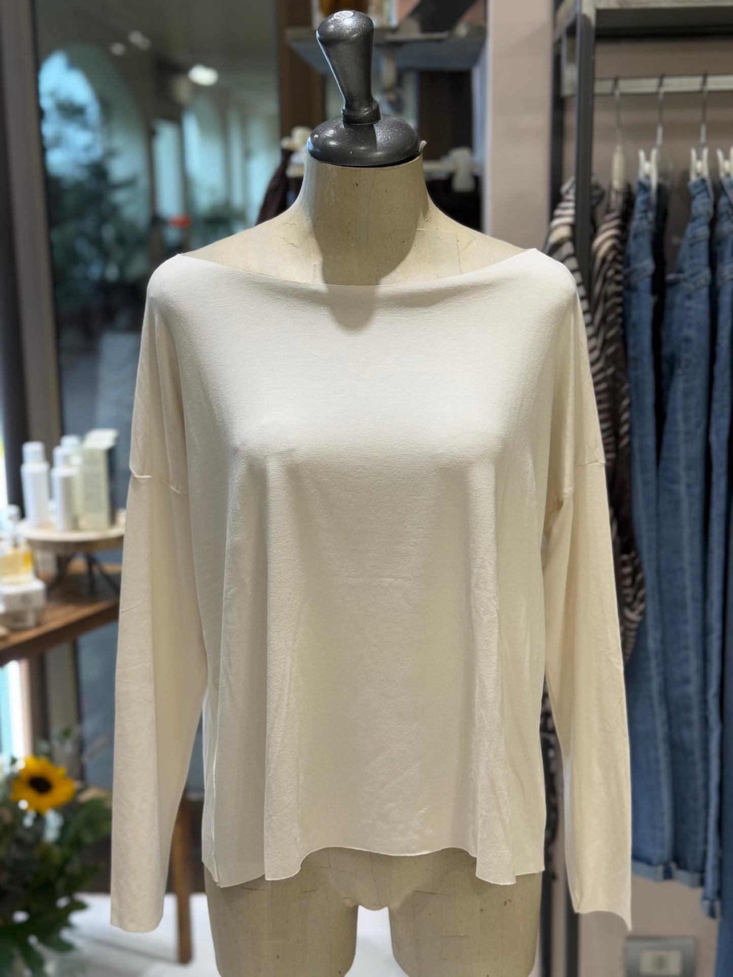 T-shirt over manica lunga