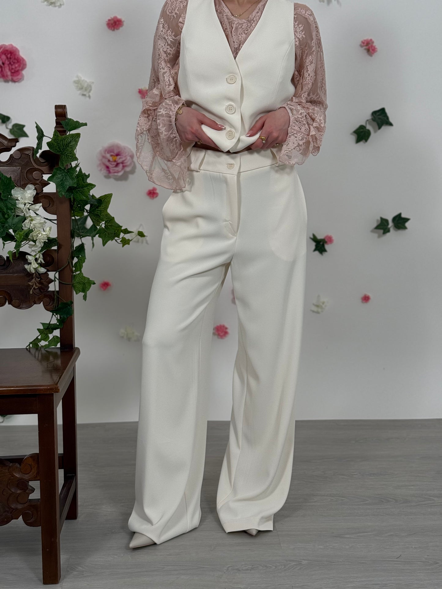 Gilet + pantalone c/ schiena trasparente