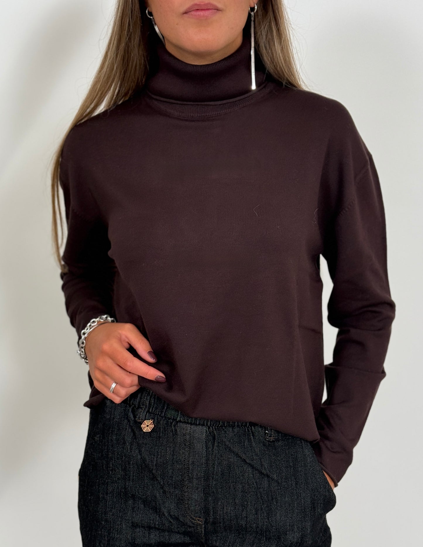 Pull viscosa collo alto