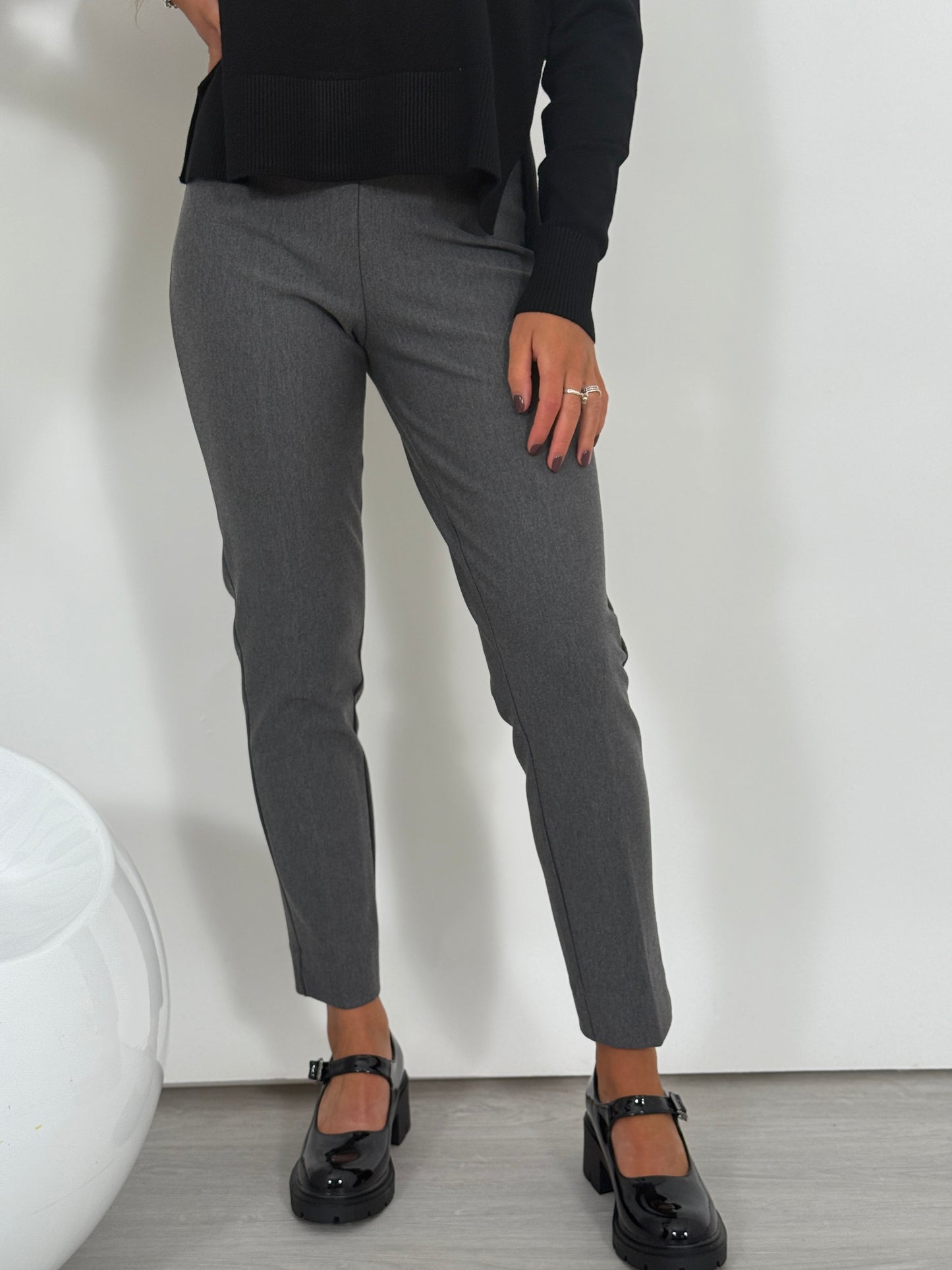 Panta slit cigarette