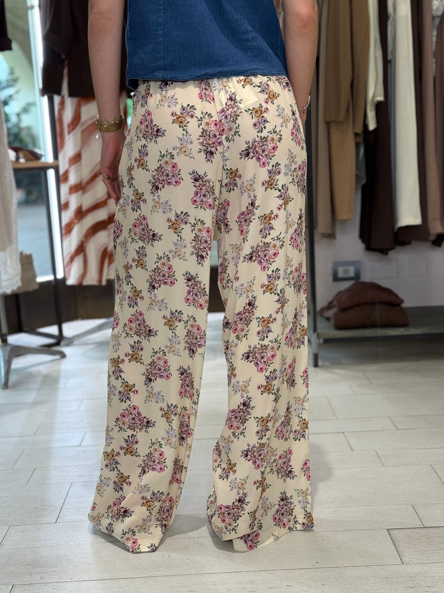pantalone 100% viscosa floreale